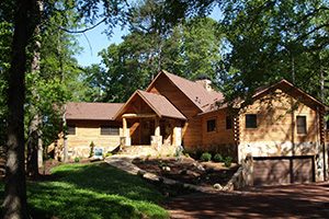 Split Home In Forest - Southland Log Homes