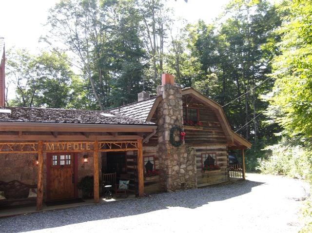 The Maypole by Southland Log Homes