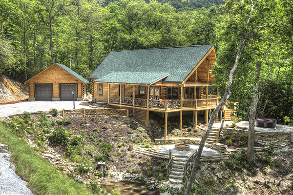 Southland Log Homes - 2014 NAHB Winner under 2000