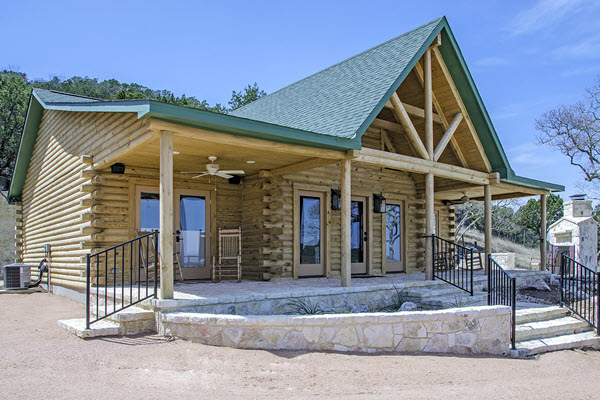 Southland Log Homes - 2015 NAHB Winner under 2000