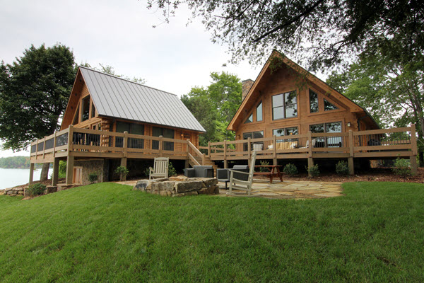 Southland Log Homes - 2017 NAHB Winner Home of Distinction