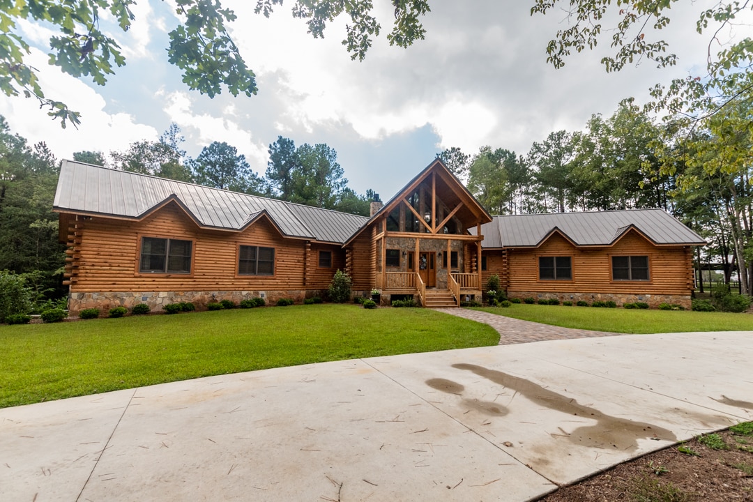 Southland Log Homes - Custom Jackson Log Cabin Kit (15)