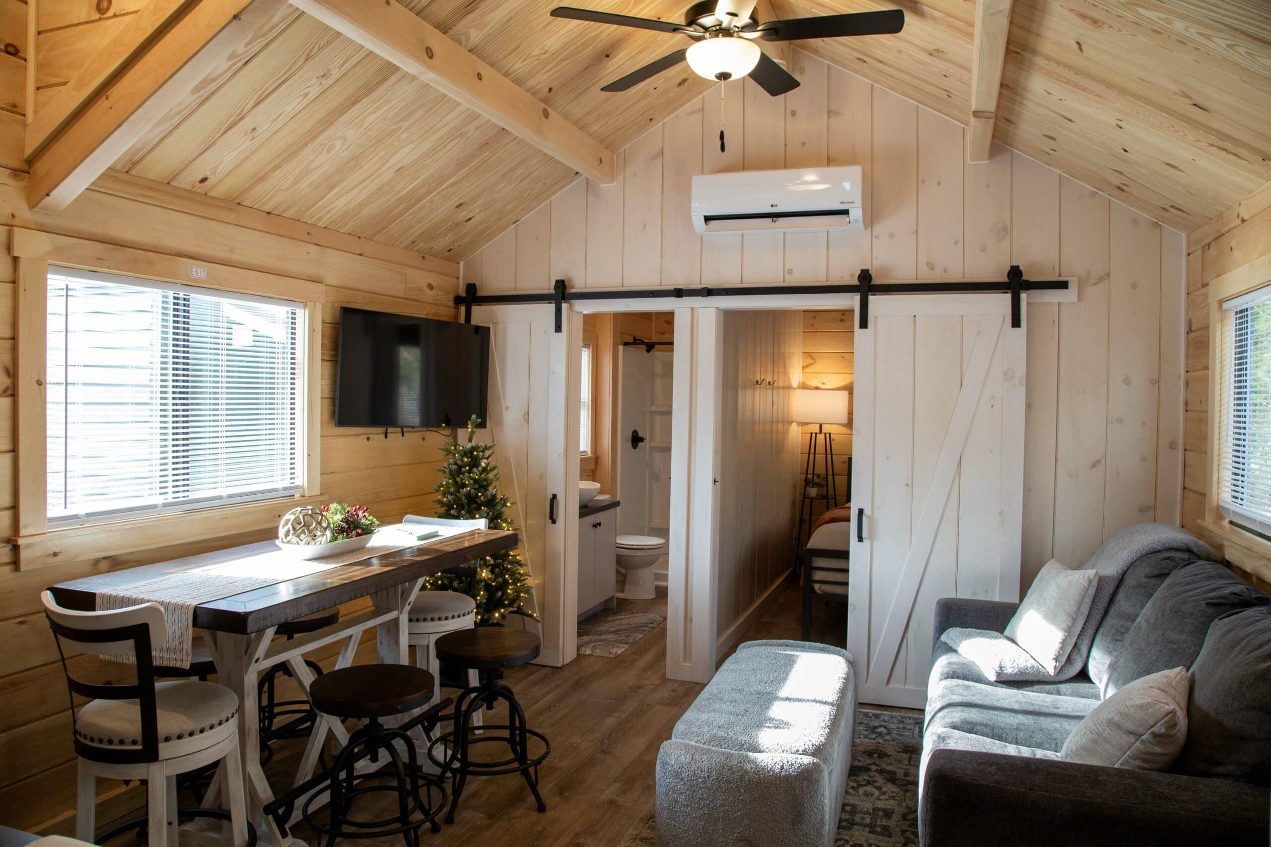 Pinecrest-Park-Model-Home-Living-Area-scaled Pinecrest-Park-Model-Home-Living-Area-scaled